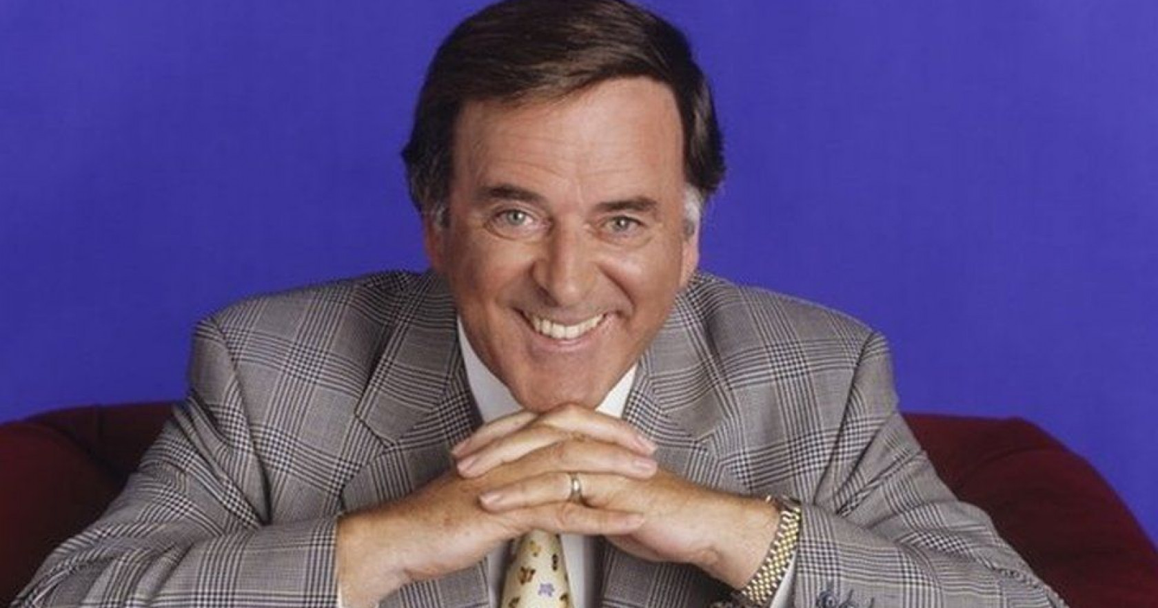 How tall is Terry Wogan?